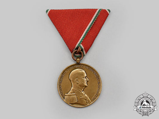 hungary,_regency._a_bravery_medal,_iii_class_bronze_grade_l22_mnc1160_641_1