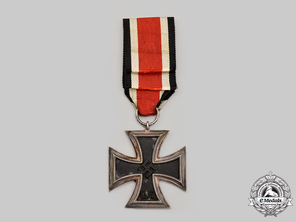 germany,_wehrmacht._a1939_iron_cross_ii_class,_by_schauerte&_höhfeld_l22_mnc1162_515