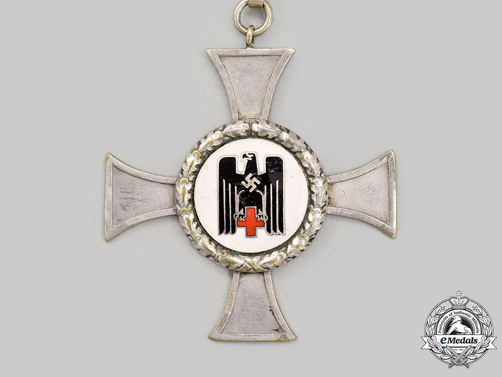 germany,_third_reich._a_german_red_cross_nurse’s_cross,_iii_class_l22_mnc1169_520_1_1