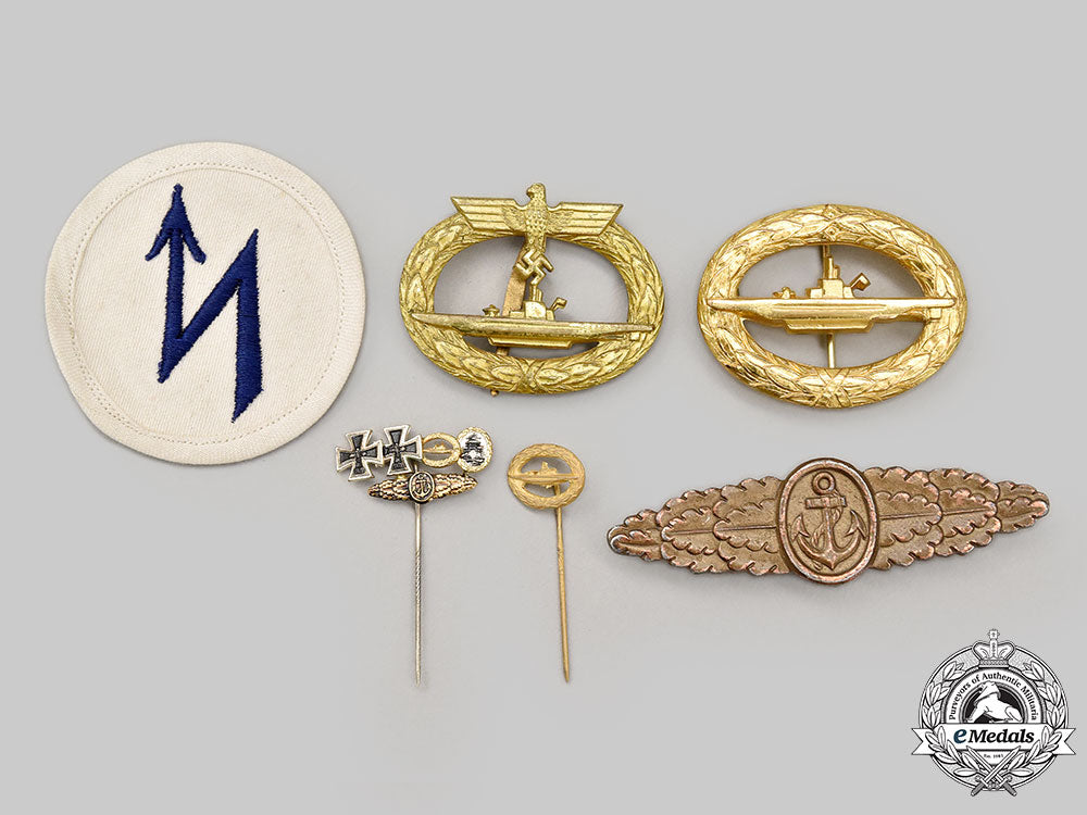 germany,_kriegsmarine._a_lot_of_awards_to_a_sailor_in_u-_boat_service_l22_mnc1192_533_1
