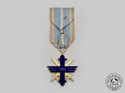 romania,_kingdom._an_order_of_aeronautical_virtue,_iii_class_knight,_military_division,_c.1945_l22_mnc1195_667_1