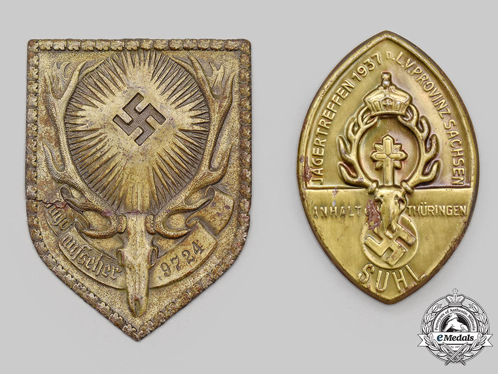 germany,_third_reich._a_pair_of_german_hunting_association_badges_l22_mnc1230_554