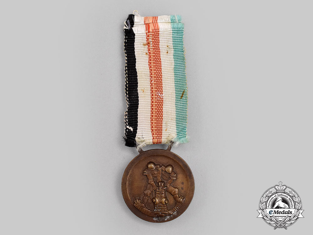 italy,_kingdom._an_italian-_german_african_campaign_medal,_by_lorioli_l22_mnc1259_882