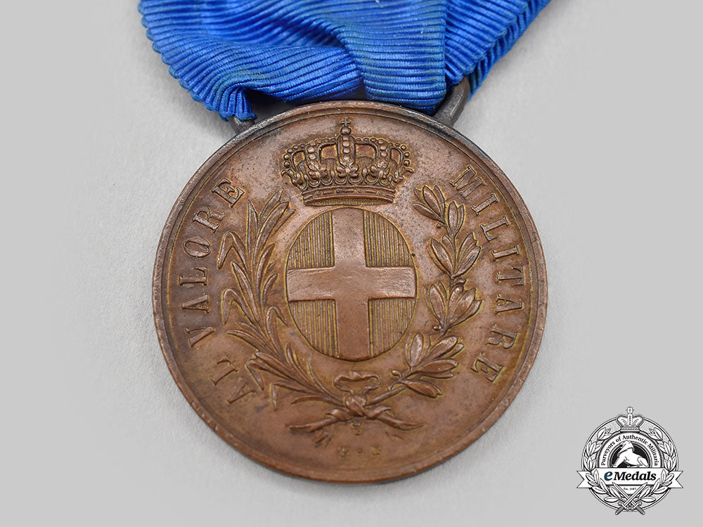 italy,_kingdom._a_medal_for_military_valour,_iii_class,_bronze_grade,_c.1918_l22_mnc1274_603_1
