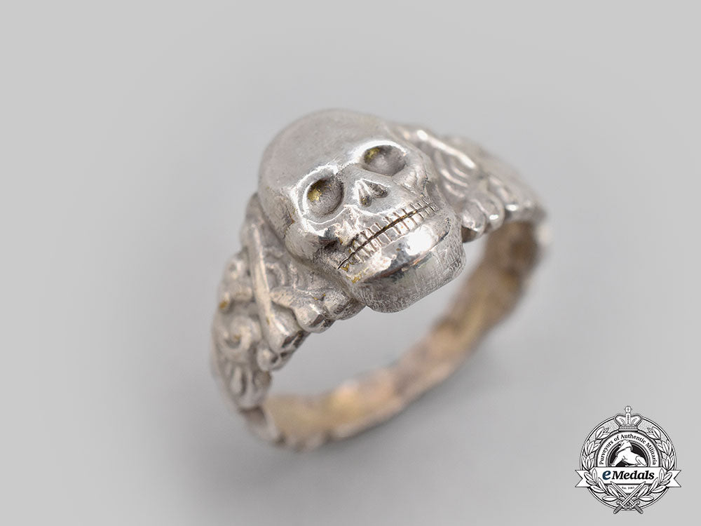 germany,_wehrmacht._a_totenkopf_ring_l22_mnc1309_914