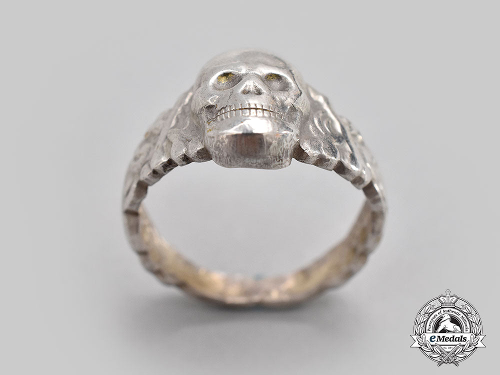 germany,_wehrmacht._a_totenkopf_ring_l22_mnc1316_917