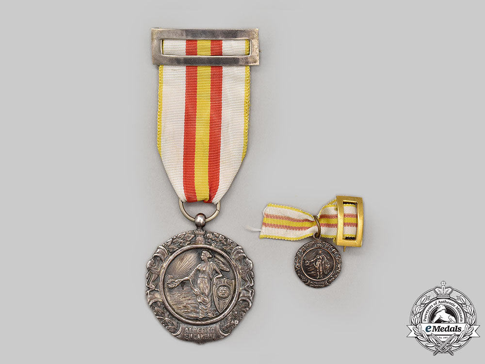 spain,_franco_period._a_military_merit_medal,_c.1936_l22_mnc1323_609_1_1