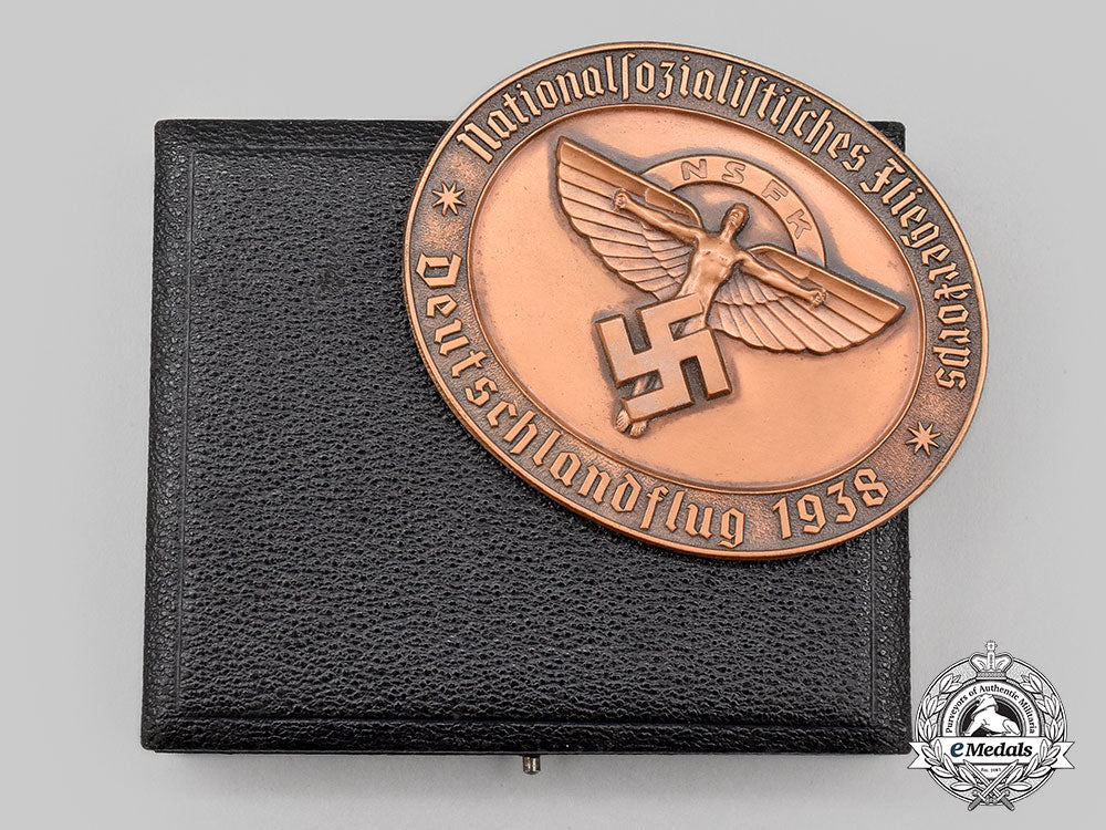 germany,_nsfk._a1938_germany_flight_day_commemorative_table_medal,_with_case_l22_mnc1396_685