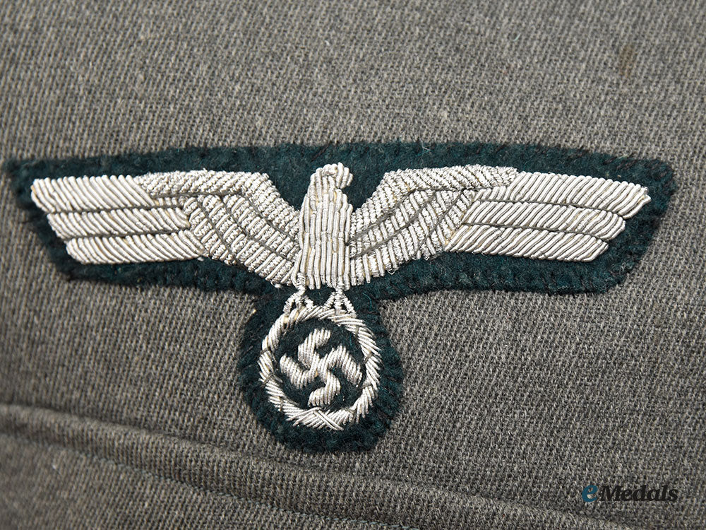 germany,_heer._a_panzergrenadier-_regiment108_hauptmann’s_service_tunic_l22_mnc1402_281