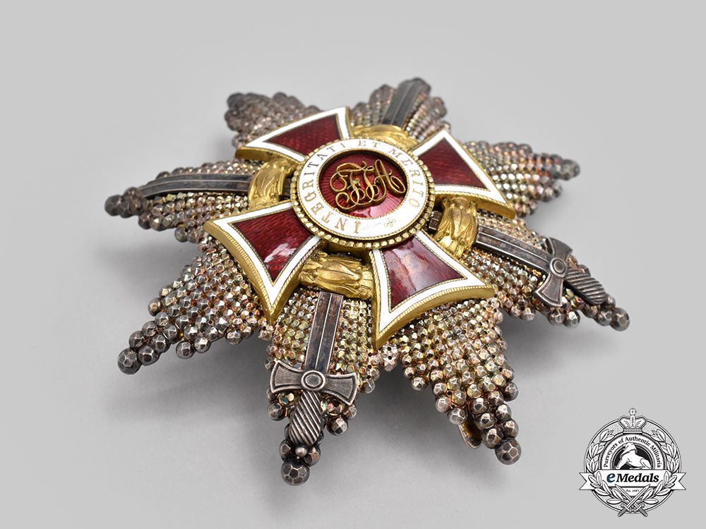 austria,_imperial._an_order_of_leopold,_grand_cross_star_with_swords_and_war_decoration_by_rothe,_c.1960_l22_mnc1408_976