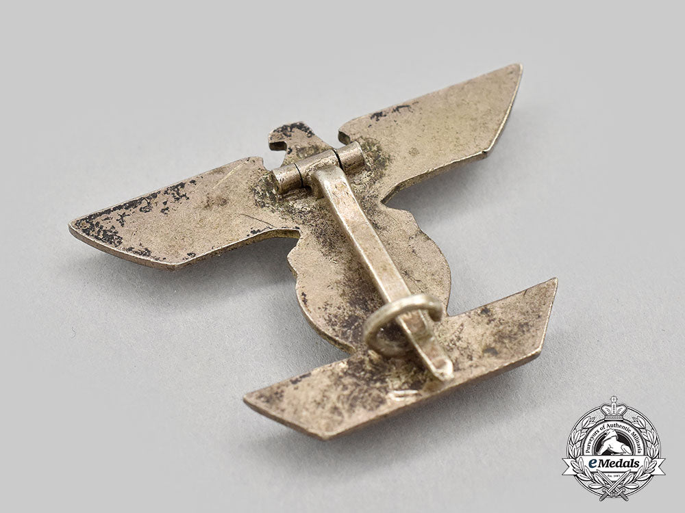 germany,_wehrmacht._a1939_clasp_to_the_iron_cross_i_class,_type_ii,_by_b.h._mayer_l22_mnc1472_718