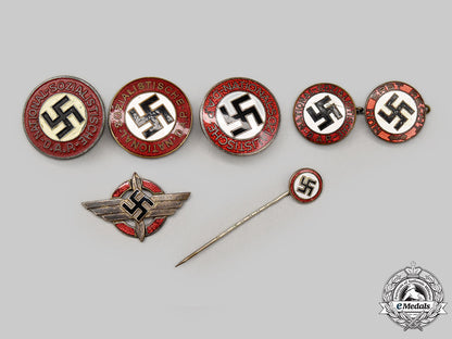germany,_nsdap._a_mixed_lot_of_party_membership_badges_l22_mnc1473_637
