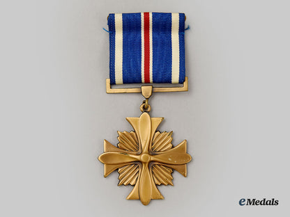 united_states._a_dfc&_air_medal_group,_killed_while_on_a_courier_mission_in_new_guinea,_on_july28,1944_l22_mnc1492_106_1
