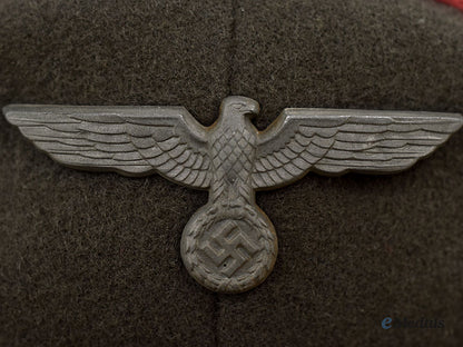 germany,_heer._an_armoured_officer’s_visor_cap_l22_mnc1511_116