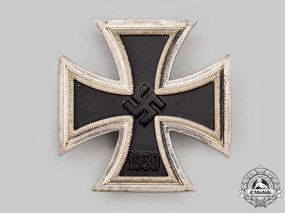 germany,_wehrmacht._a1939_iron_cross_i_class,_with_case,_by_steinhauer&_lück_l22_mnc1527_695