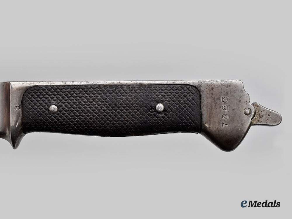 germany,_imperial._a_private_purchase_officer's_close_combat_bayonet_l22_mnc1595_195