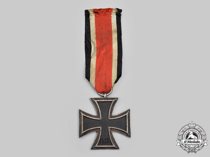 germany,_wehrmacht._a1939_iron_cross_ii_class_l22_mnc1599_814