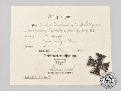 germany,_imperial._a1914_iron_cross_i_class,_with_late-_issue_award_document,_to_gerhard_bogisch_l22_mnc1602_789