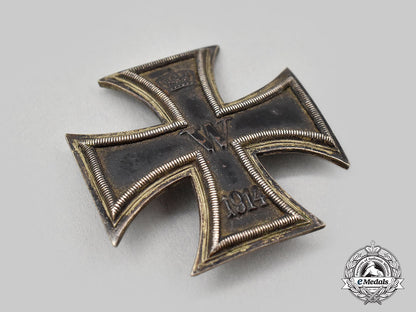 germany,_imperial._a1914_iron_cross_i_class,_with_late-_issue_award_document,_to_gerhard_bogisch_l22_mnc1607_793