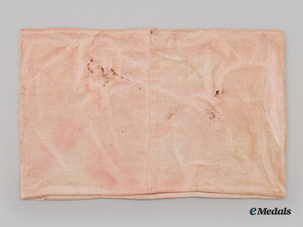 japan,_empire._a_lot_of_four_cloth_flags&_insignia_l22_mnc1693_454_1