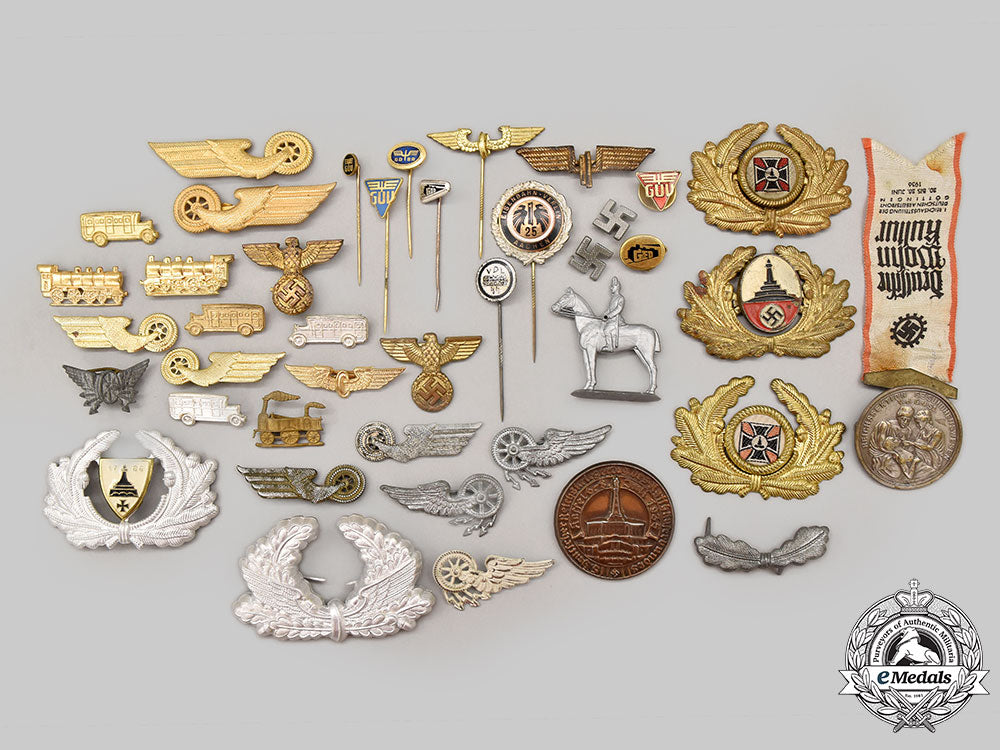 germany._a_mixed_lot_of_badges_and_insignia_l22_mnc1735_715_1