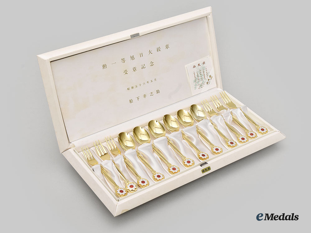 japan,_empire._order_of_the_rising_sun_utensil_set_l22_mnc1789_305
