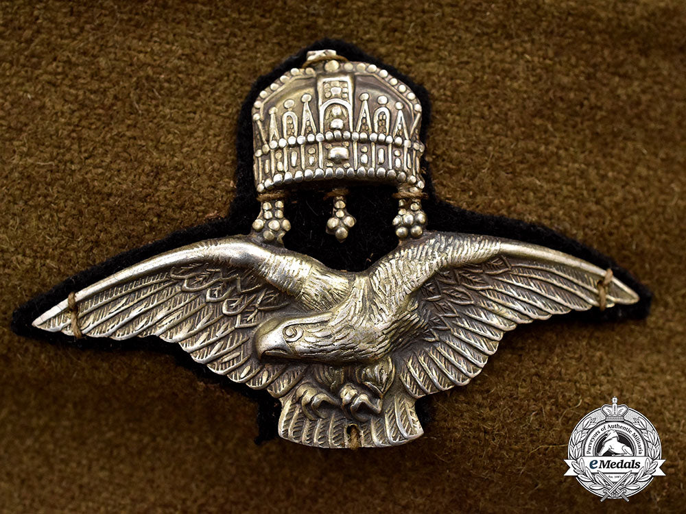 hungary,_regency._an_air_force_nco's_tunic&_cap_l22_mnc1794_878