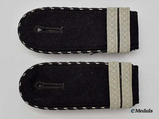 germany,_heer._a_set_of_engineer_nco_candidate_shoulder_straps_l22_mnc1799_262