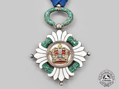 yugoslavia,_kingdom._an_order_of_the_yugoslav_crown,_v_class_knight,_type_ii_with_laurel_wreath,_c.1945_l22_mnc1820_913_1_1