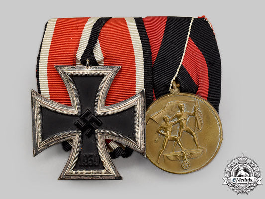 germany,_wehrmacht._a_parade-_mounted_medal_bar_l22_mnc1822_815