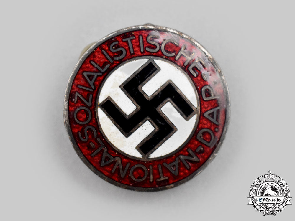 germany,_nsdap._a_membership_badge,_by_b.h._mayer_l22_mnc1828_920