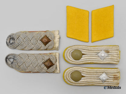 germany,_wehrmacht._a_mixed_lot_of_uniform_insignia_l22_mnc1843_283_1