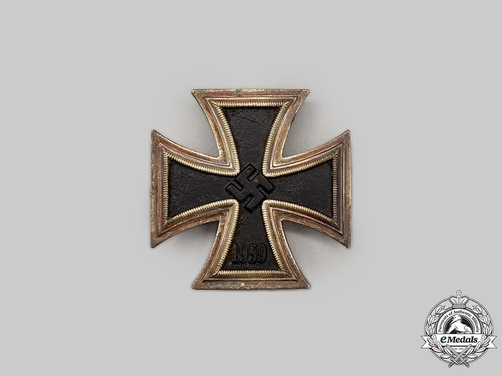 germany,_wehrmacht._a1939_iron_cross_i_class,_with_case,_by_rudolf_souval_l22_mnc1890_822_1_1_1_1