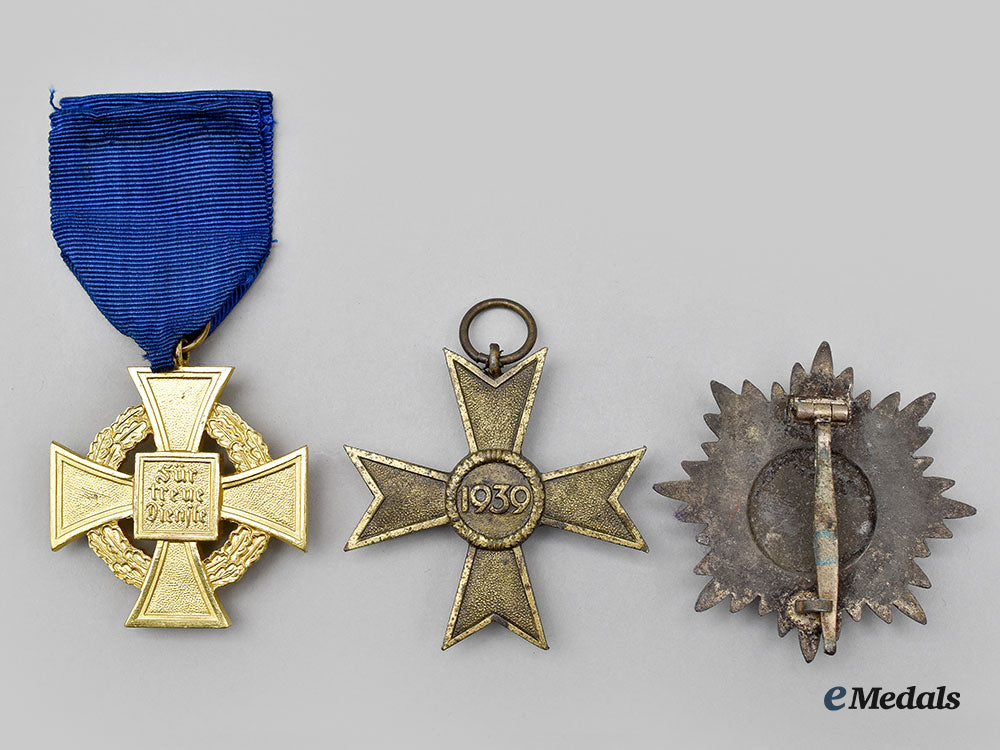 germany,_third_reich._a_mixed_lot_of_decorations_l22_mnc1921_305_1