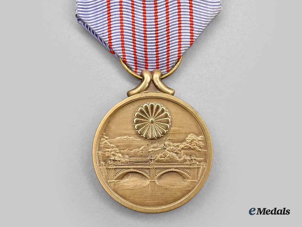 japan,_empire._a2600_th_national_anniversary_medal1940,_cased_with_award_document_l22_mnc1930_356_1