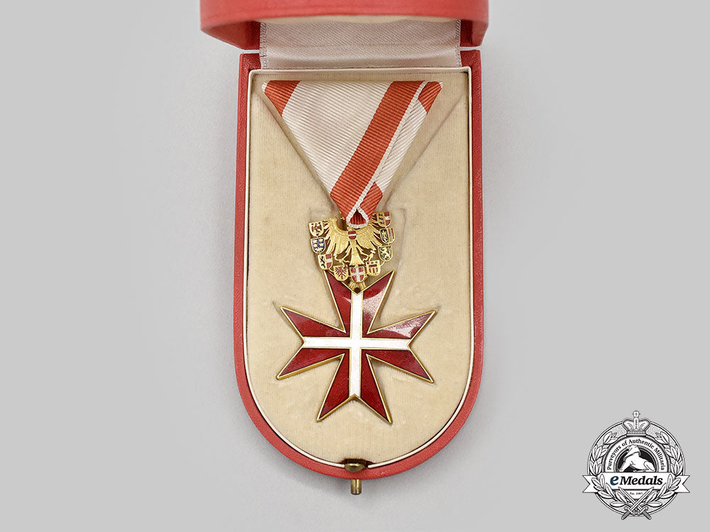 austria,_republic._austria,_republic._an_honour_badge_for_merit_of_the_republic_of_austria,_class9_l22_mnc1944_964