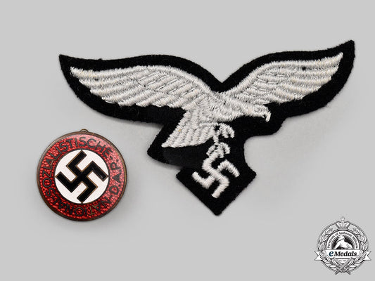 germany,_third_reich._a_pair_of_insignia_l22_mnc1954_878