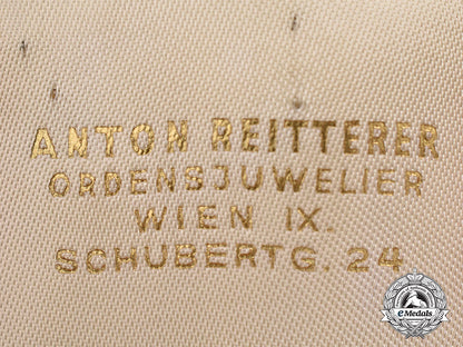 austria,_republic._austria,_republic._an_honour_badge_for_merit_of_the_republic_of_austria,_class9_l22_mnc1955_962