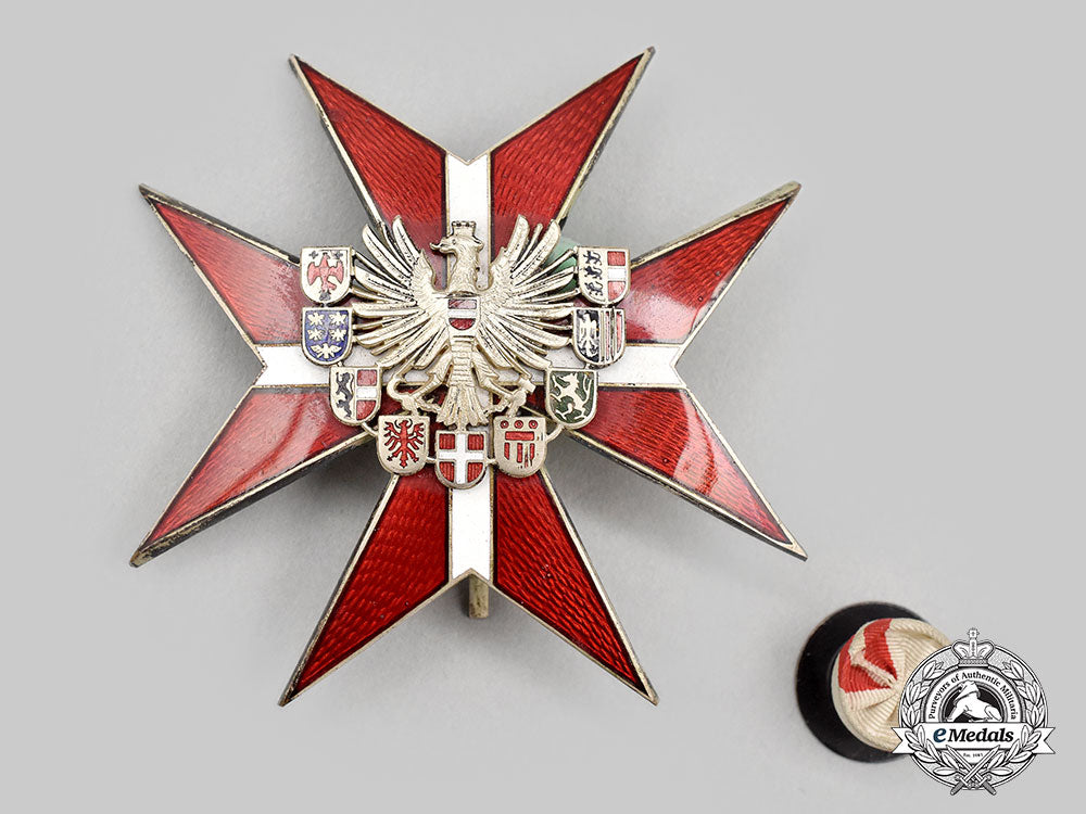 austria,_republic._austria,_republic._an_honour_badge_for_merit_of_the_republic_of_austria,_class8_l22_mnc1965_966