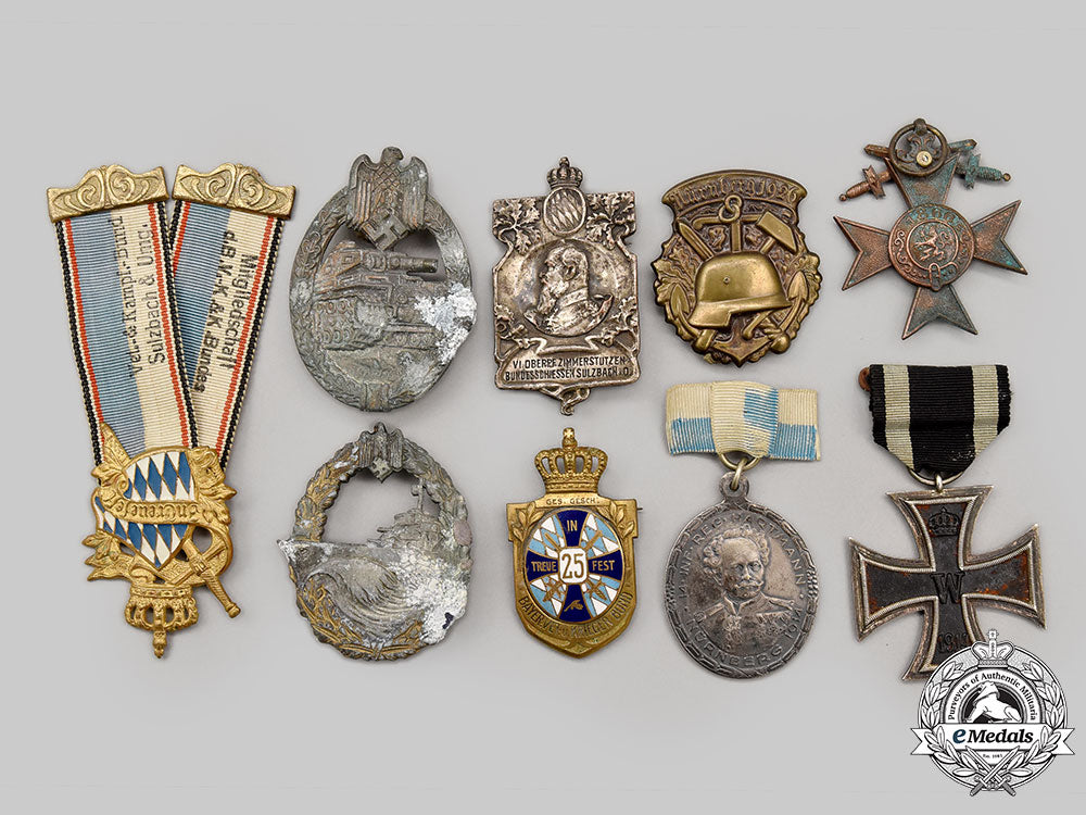 germany._a_mixed_lot_of_badges_and_decorations_l22_mnc1966_884