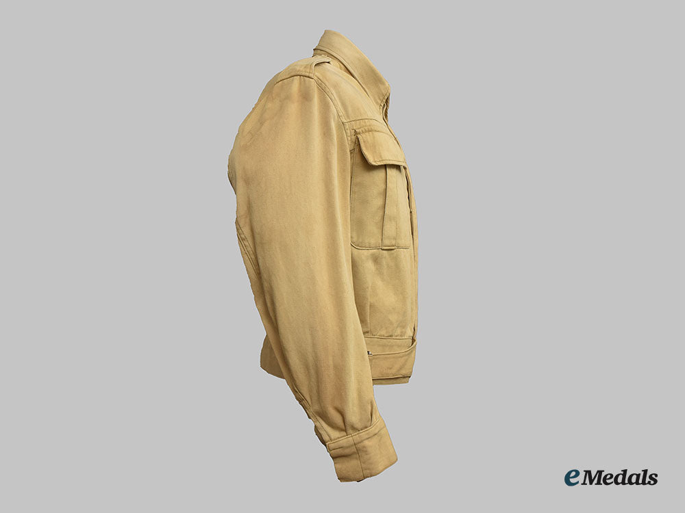 canada,_commonwealth._a_pacific_coast_militia_regiment_jacket,_by_great_western_garment_co.(_gwg)_l22_mnc2019_608_1