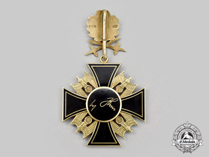 germany,_nsdap._a_german_order,_i_class,_museum_exhibition_example_by_förster&_barth_l22_mnc2047_011_3