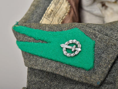 italy,_fascist_state._a1941_issued_army_tunic,_by_unione_militare_l22_mnc2047_632
