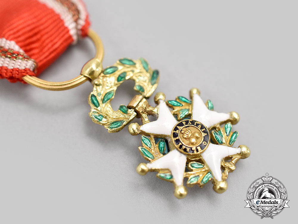 spain,_kingdom._a_royal_and_military_order_of_saint_ferdinand,_miniature_ii_class_in_gold,_c.1830_l22_mnc2050_030_1