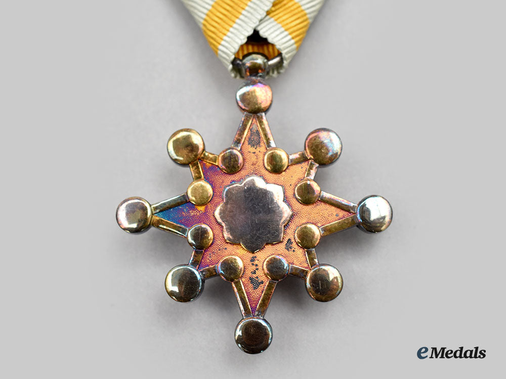 japan,_empire._an_order_of_the_sacred_treasure_vii_class,_cased_and_vi&_viii_class_award_documents_l22_mnc2069_345_1_1