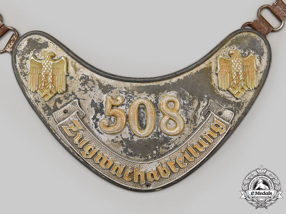 germany,_wehrmacht._a_rare_zugwach-_abteilung508_gorget_l22_mnc2071_942