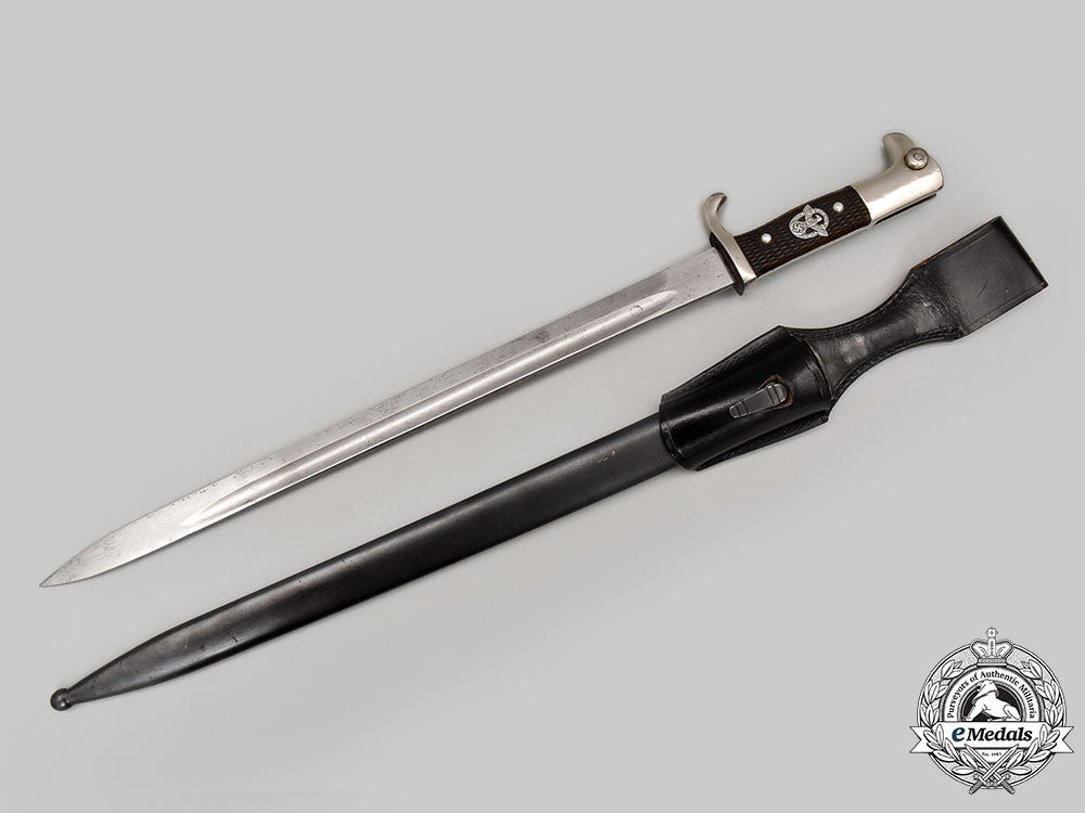 germany,_ordnungspolizei._an_early_police_dress_bayonet,_unit-_marked_long_version,_by_paul_weyersberg&_co._l22_mnc2144_974