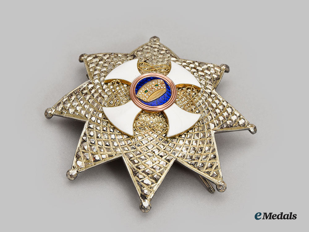 italy,_kingdom._an_italian_order_of_the_crown,_grand_officer's_star_by_e._gardino_l22_mnc2195_666_1