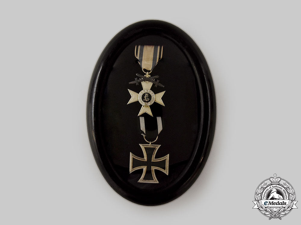 germany,_imperial._a_set_of_framed_first_world_war_service_awards_l22_mnc2200_920_1
