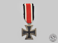 Germany, Wehrmacht. A 1939 Iron Cross Ii Class, By Paul Meybauer